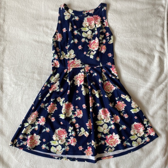 Xhilaration Floral Cutout Skater Dress - Picture 3 of 4